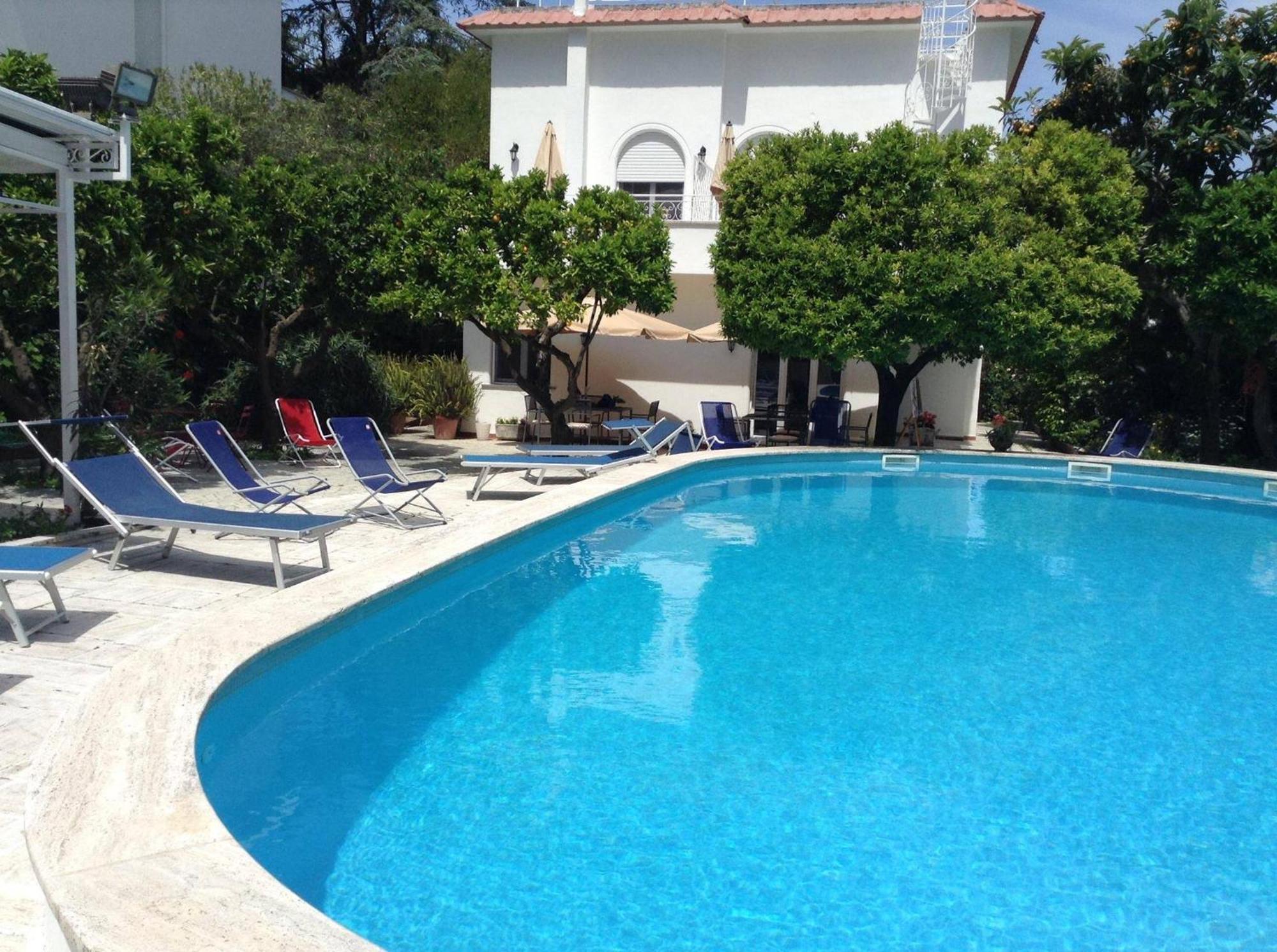 Villa Harmony Sorrento Мета Екстер'єр фото